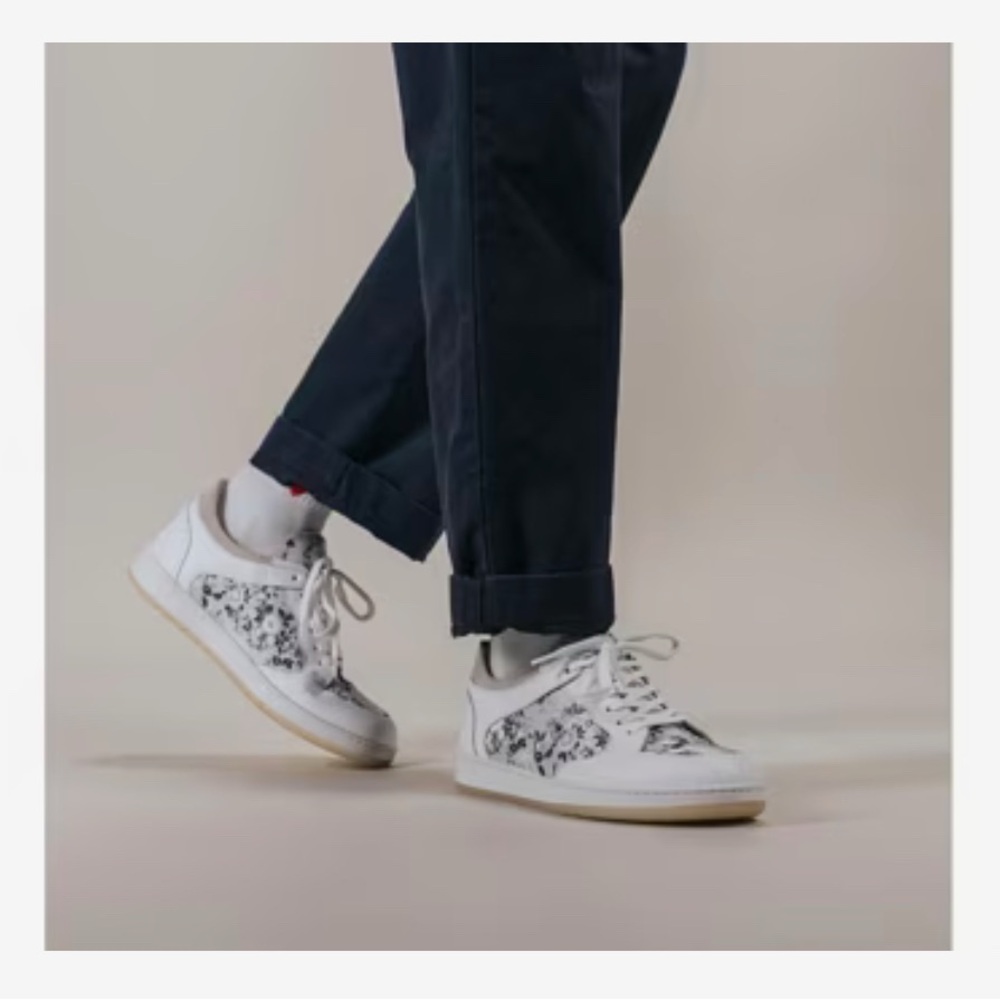 Taft Floral Sneaker